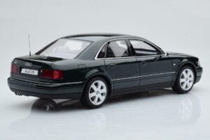 Audi S8 D2 Grön Otto 1:18 OT916 Resin — bild 2 av 6
