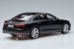 Audi S8 D5 Mythos Svart Asia Edition GT Spirit 1:18 CLDC019 Resin — bild 2 av 6