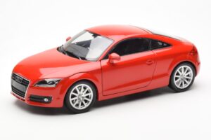 Audi TT 8J Röd Metallic Minichamps 1:18