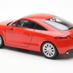 Audi TT 8J Röd Metallic Minichamps 1:18 - image 7 of 8