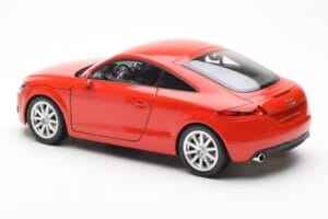 Audi TT 8J Röd Metallic Minichamps 1:18 100015021 Metall — bild 7 av 8