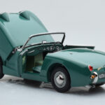 Austin-Healey Sprite Grön Kyosho 1:18 - image 3 of 8