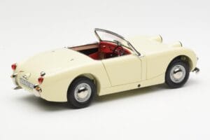 Austin-Healey Sprite Mk I Open Old English Vit Kyosho 1:18 08953EW Metall — bild 3 av 8