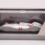 Auto Union Stromlinie #31 AVUS 1937 Silver Minichamps 1:43 - image 4 of 4