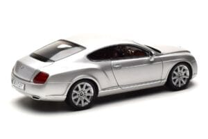 Bentley Continental GT Silver Minichamps 1:18 100139021 Metall — bild 3 av 8