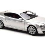 Bentley Continental GT Silver Minichamps 1:18 - image 6 of 8