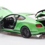 Bentley Continental GT3-R Apple Grön Almost Real 1:18 - image 5 of 8