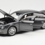 Bentley Flying Spur W12 Granite Grå Kyosho 1:18 08891GN - image 2 of 8
