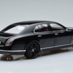 Bentley Mulsanne W.O. Edition By Mulliner Svart Almost Real 1:18 - image 3 of 11