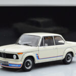 BMW 2002 Turbo Vit Kyosho 1:18 - image 8 of 8