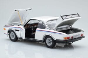 BMW 3.0 CSL E9 Vit Dealer Edition Minichamps 1:18 80435A5D020 Metall — bild 4 av 7