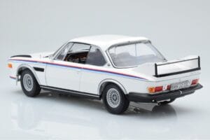 BMW 3.0 CSL E9 Vit Dealer Edition Minichamps 1:18 80435A5D020 Metall — bild 6 av 7
