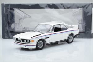 BMW 3.0 CSL E9 Vit Dealer Edition Minichamps 1:18 80435A5D020 Metall — bild 7 av 7
