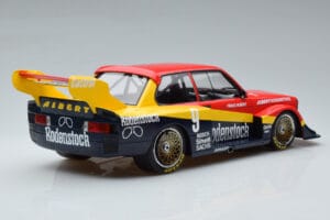 BMW 320 Group 5 #9 F. Albert DRM Norisring 1979 MCG 1:18 MCG18808R Metall — bild 2 av 6