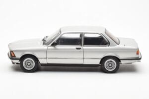 BMW 323i E21 Aspen Silver AUTOart 1:18 80430433552 Metall — bild 4 av 8