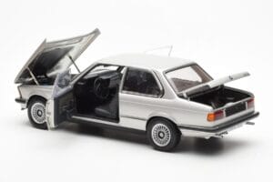 BMW 323i E21 Aspen Silver AUTOart 1:18 80430433552 Metall — bild 5 av 8