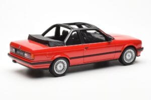 BMW 325i E30 Baur Röd Metallic Otto 1:18 OT767 Resin — bild 2 av 6