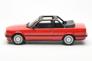 BMW 325i E30 Baur Röd Metallic Otto 1:18 OT767 Resin — bild 3 av 6