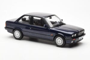 BMW 325i E30 Blå Metallic Norev 1:18 183201 Metall — bild 4 av 6