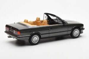 BMW 325i E30 Cabriolet Achat Grön Otto 1:18 OT572 Resin — bild 2 av 6