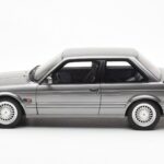 BMW 325i E30 Grå Metallic Otto 1:18 - image 3 of 6