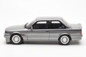 BMW 325i E30 Grå Metallic Otto 1:18 OT571 Resin — bild 3 av 6