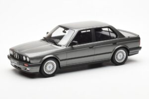 BMW 325i E30 Sedan Dolphin Grå Otto 1:18