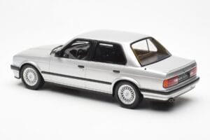 BMW 325i E30 Silver Otto 1:18 OT912 Resin — bild 5 av 6