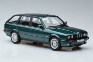 BMW 325i E30 Touring Grön Metallic Norev 1:18 183219 Metall — bild 4 av 6