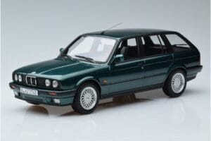 BMW 325i E30 Touring Grön Metallic Norev 1:18 183219 Metall
