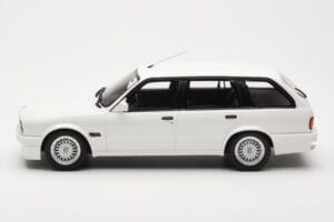 BMW 325i E30 Touring M Package Vit Otto 1:18 OT238 Resin — bild 3 av 5