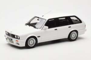 BMW 325i E30 Touring M Package Vit Otto 1:18