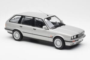 BMW 325i E30 Touring Silver Norev 1:18 183216 Metall — bild 4 av 6