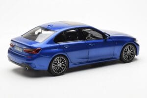 BMW 330i G20 Portimao Blå Metallic Norev 1:18 80432450999 Metall — bild 3 av 8