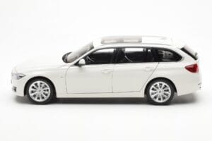 BMW 335i F31 Touring Alpine Vit Paragon 1:18 80432244242 Metall — bild 4 av 8