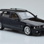 BMW 540 E39 Touring M Package Svart Otto 1:18 - image 4 of 6