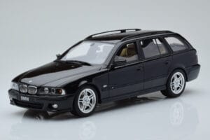 BMW 540 E39 Touring M Package Svart Otto 1:18 OT1013