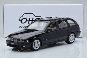 BMW 540 E39 Touring M Package Svart Otto 1:18 OT1013 Resin — bild 6 av 6