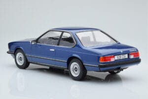 BMW 628 CSi E24 Blå MCG 1:18 MCG18164 Metall — bild 4 av 5