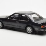 BMW 635 CSi E24 Diamant Svart Metallic AUTOart 1:18 - image 7 of 8