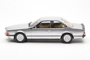 BMW 635 CSi E24 Silver Otto 1:18 OT313 Resin — bild 3 av 6