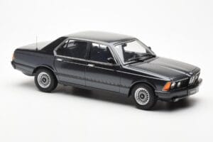 BMW 733i E23 Svart Metallic KK-Scale 1:18 KKDC180101 Metall — bild 4 av 6