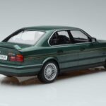 BMW Alpina B10 4.6 E34 Grön MCG 1:18 MCG18229 Metall - image 2 of 6