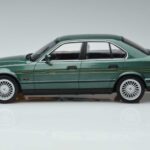 BMW Alpina B10 4.6 E34 Grön MCG 1:18 MCG18229 Metall - image 3 of 6