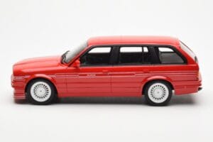 BMW Alpina B3 2.7 E30 Touring Röd Otto 1:18 OT366 Resin — bild 3 av 6