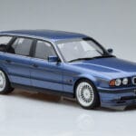 BMW Alpina B10 E34 4.0 Touring Blå Otto 1:18 OT944 Resin - image 4 of 6