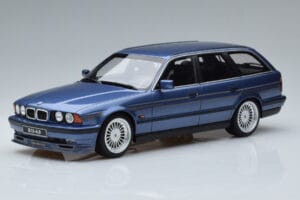 BMW Alpina B10 E34 4.0 Touring Blå Otto 1:18 OT944 Resin