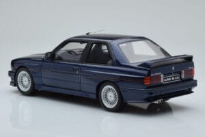 BMW Alpina B6 E30 3.5S Blå Otto 1:18 OT141 Resin — bild 5 av 6