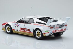 BMW M1 Motul #10 B. Darniche / A. Mahe Rally Tour de Corse 1982 IXO 1:18 18RMC114 Metall — bild 5 av 6