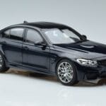 BMW M3 F80 Competition Blå Norev 1:18 183236 Metall - image 5 of 7